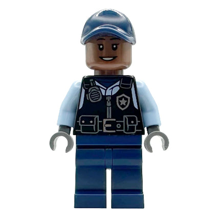 LEGO Minifigure - Security Guard Arkham Asylum - Female, Cap, Batman II (2025) [DC COMICS]