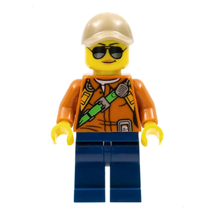 LEGO Minifigure - Female, City Jungle Explorer, Glasses, Cap (2017) [CITY]